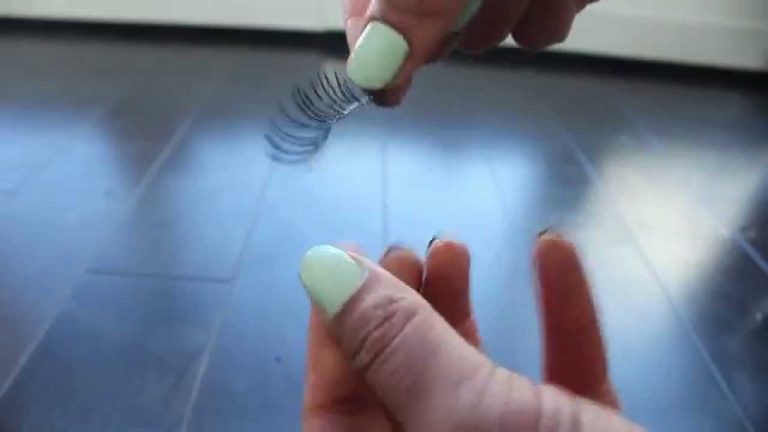 how to fix eyelashes